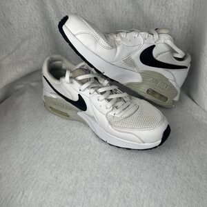 Nike Air Max Excee Mens Size 8.5 White Black Athletic Running Shoes Sneakers